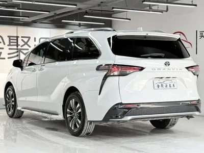 Toyota Granvia
