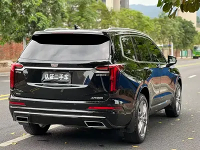 Cadillac XT6