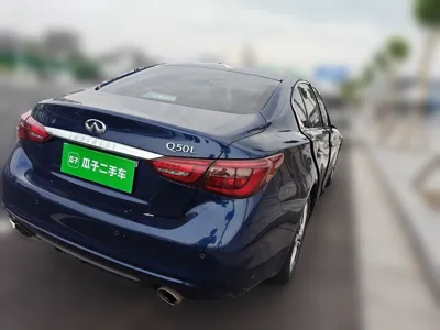 Infiniti Q50L