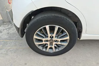 JAC Group iEV6E
