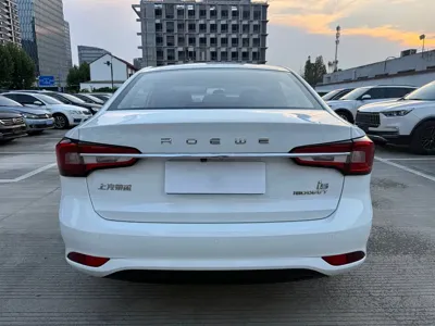 Roewe i5