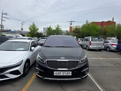 Kia Canival
