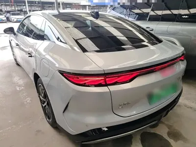 BYD 汉L