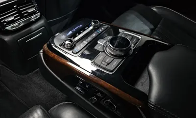 Genesis EQ900