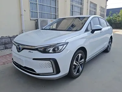 BAIC EU5