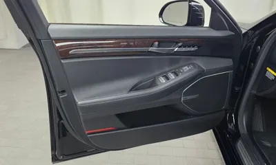 Genesis EQ900