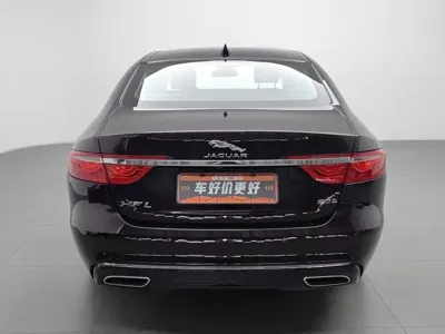 Jaguar XFL