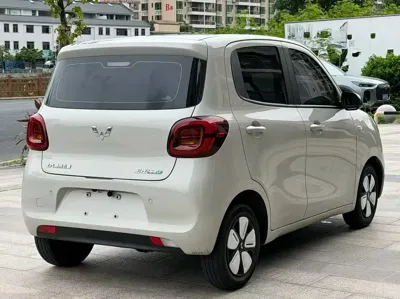 Wuling MINIEV