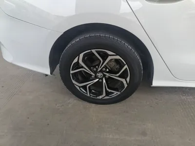 MG 5
