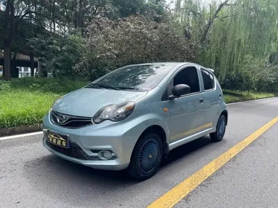 BYD F0