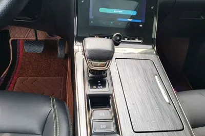 Roewe RX5