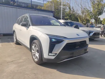 Nio ES8