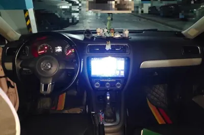 Volkswagen Sagitar