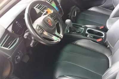 Roewe i5