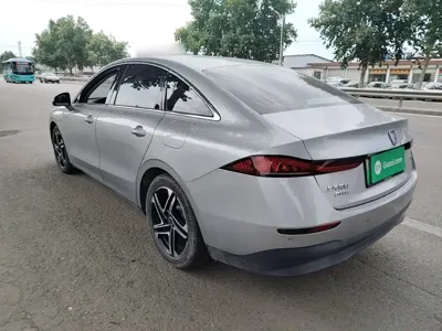 Roewe D7