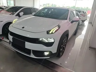 Lynk & Co 02