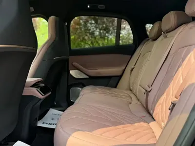 Nio EC6