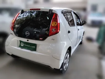 BYD F0
