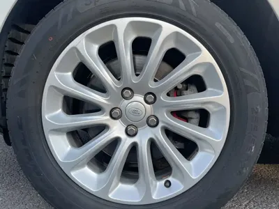 Land Rover Sport