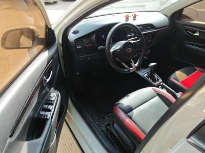 Kia KX