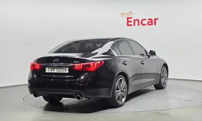 Infiniti Q50