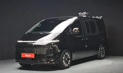 Hyundai Staria