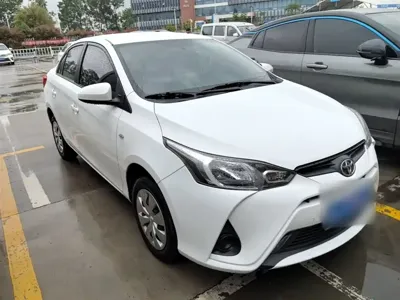 Toyota Yaris L