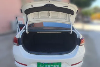 Hyundai Verna (new generation)
