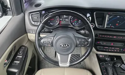 Kia Canival