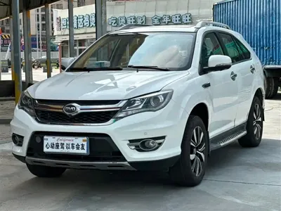 BYD S7