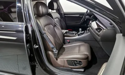 Genesis EQ900