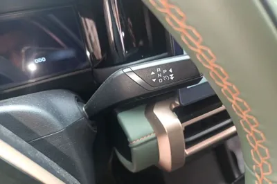 iCAR 03