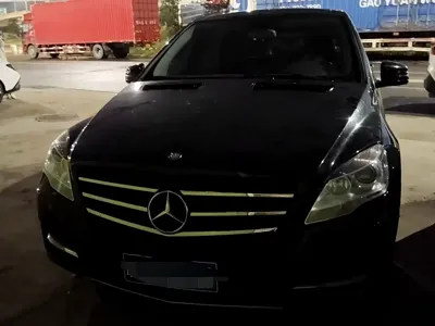 Mercedes-Benz R-Class