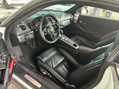 Porsche Cayman