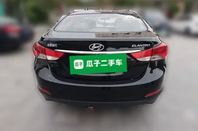Hyundai Elantra (5th Generation