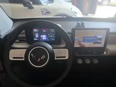 Wuling MINIEV