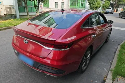 Hyundai Lafesta