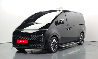 Hyundai Staria