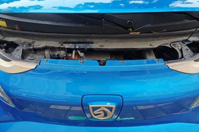 Baojun E200