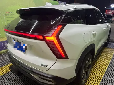 Geely Boyue L