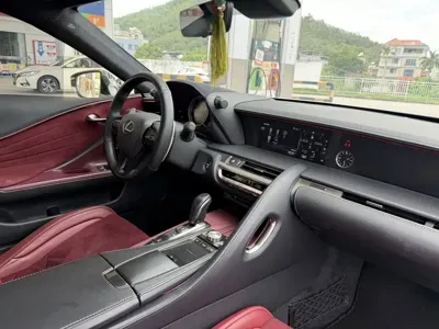 Lexus LC