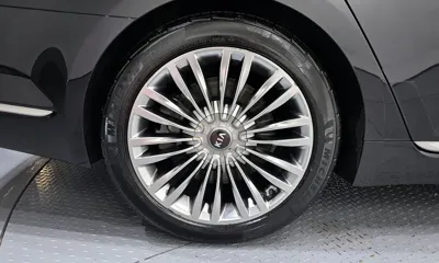 Kia K9