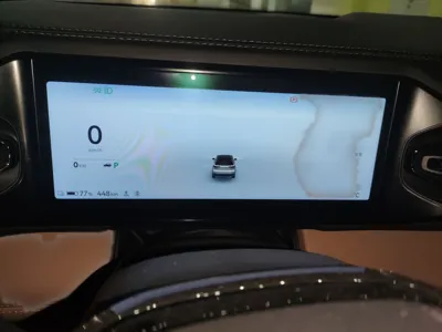 Nio ES8