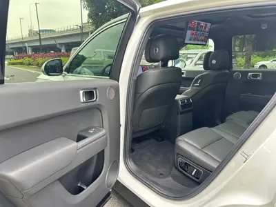 Li Auto Li L7