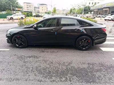 Chevrolet Malibu XL