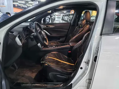 Mazda CX-4