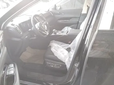 Hongqi HS3 PHEV