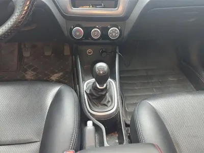 Kia K2