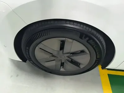 Li Auto Li MEGA