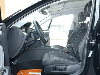 Volkswagen 迈腾 PHEV